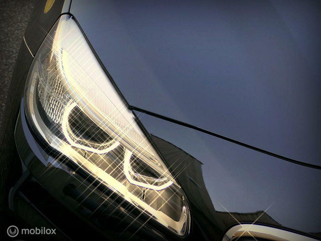 BMW 2 Serie Active Tourer 225XE Sport Line - leer - LED - 18 inch