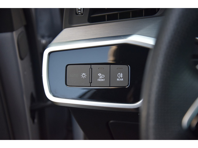 Audi A6 Avant 55TFSIe quattro S-Line Camera Trekhaak 21 inch Navi LED