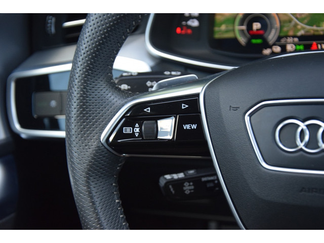 Audi A6 Avant 55TFSIe quattro S-Line Camera Trekhaak 21 inch Navi LED