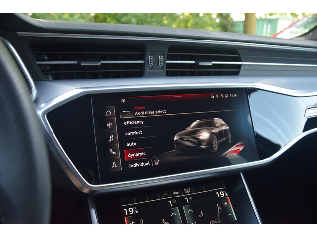 Audi A6 Avant 55TFSIe quattro S-Line Camera Trekhaak 21 inch Navi LED