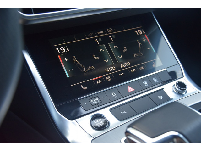 Audi A6 Avant 55TFSIe quattro S-Line Camera Trekhaak 21 inch Navi LED