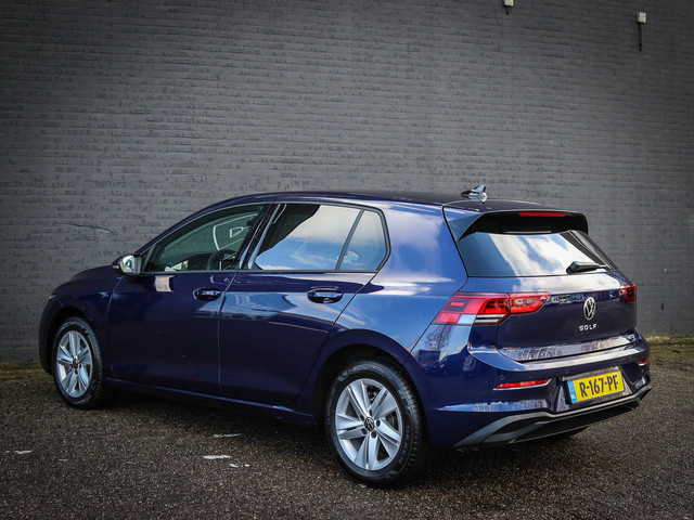 Volkswagen Golf 1.5 eTSI Life Business Nu 24.950,- !