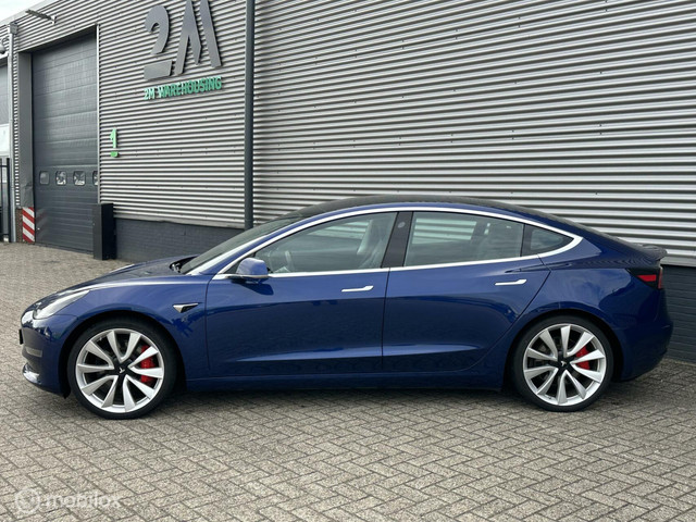 tesla-model-3-performance-4wd-autopilot-full-self-driving