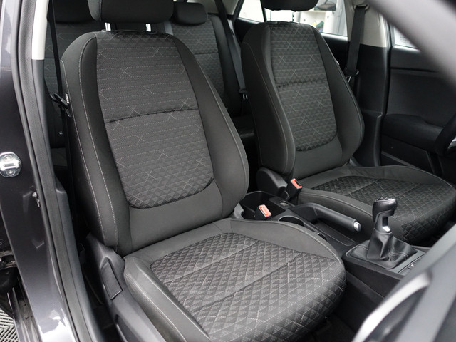 Kia Rio 1.0 TGDI Dynamic PlusLine- Camera, Carplay, Xenon Led, Park Assist, Navi, Clima