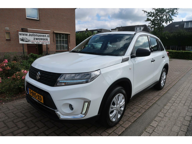 suzuki-vitara-1.4-boosterjet-smart-hybrid-navigatie-carplay-lane-detectie-adaptive-cruisecontrol-airco-dealer-onderhouden