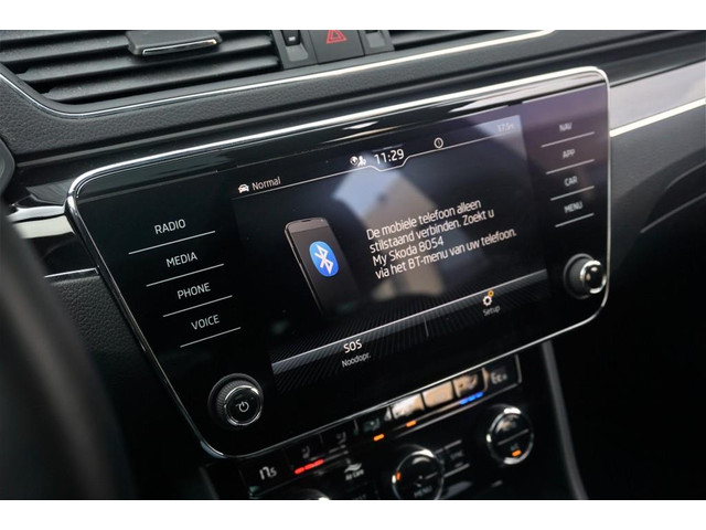 Skoda Superb Combi 1.4 TSI iV CAM LMV19 NAVI LEER VIRTU PANO