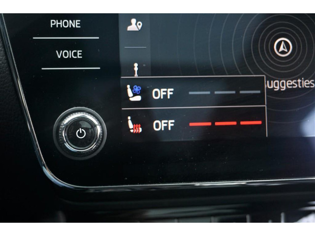 Skoda Superb Combi 1.4 TSI iV CAM LMV19 NAVI LEER VIRTU PANO