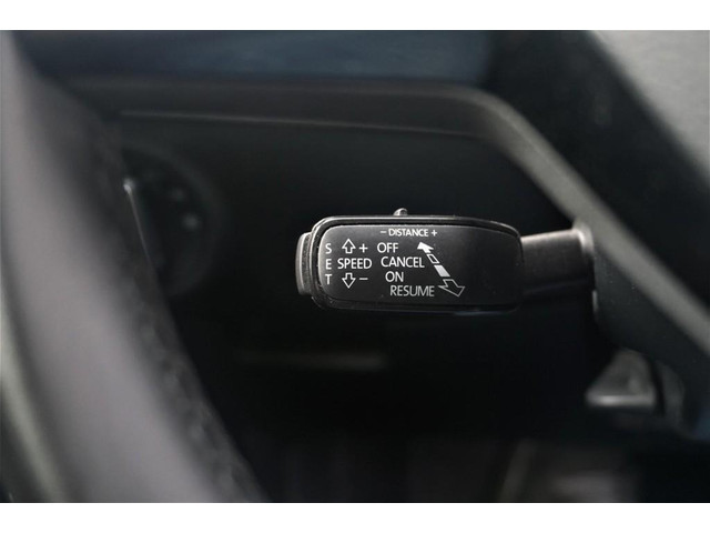 Skoda Superb Combi 1.4 TSI iV CAM LMV19 NAVI LEER VIRTU PANO