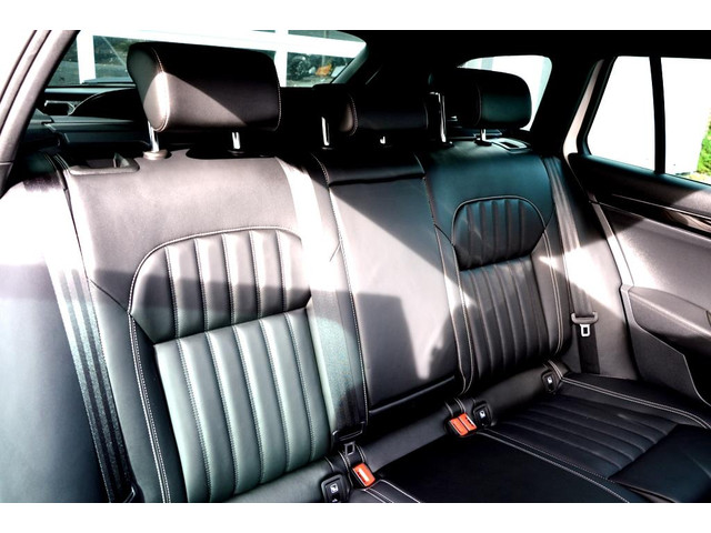 Skoda Superb Combi 1.4 TSI iV CAM LMV19 NAVI LEER VIRTU PANO