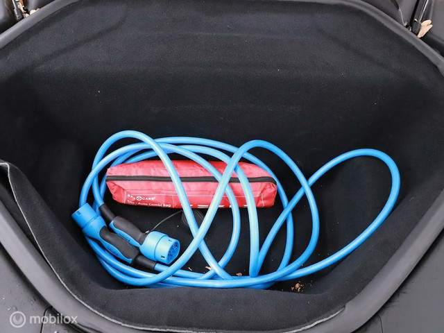 Tesla Model S 85D Base AUTOPILOT, 7-PERSOONS