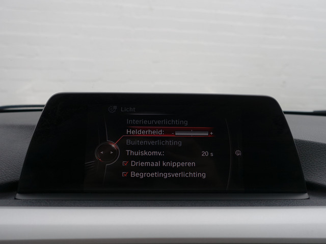 BMW 3 Serie 330e High Executive Aut- Sport Interieur, Xenon Led, Sfeerverlichting, Dynamic Select, Standkachel