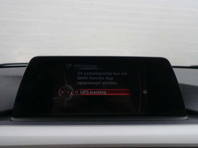 BMW 3 Serie 330e High Executive Aut- Sport Interieur, Xenon Led, Sfeerverlichting, Dynamic Select, Standkachel