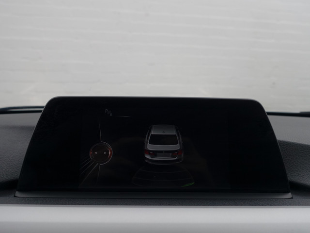 BMW 3 Serie 330e High Executive Aut- Sport Interieur, Xenon Led, Sfeerverlichting, Dynamic Select, Standkachel