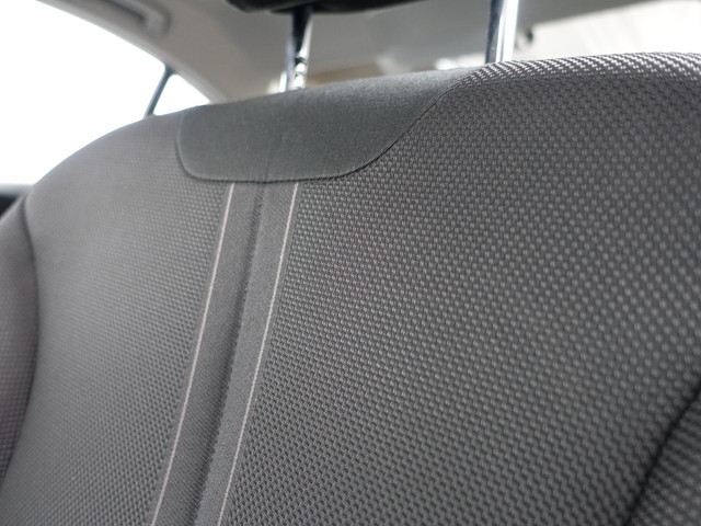 BMW 3 Serie 330e High Executive Aut- Sport Interieur, Xenon Led, Sfeerverlichting, Dynamic Select, Standkachel