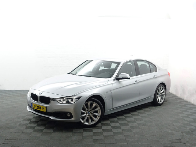 BMW 3 Serie 330e High Executive Aut- Sport Interieur, Xenon Led, Sfeerverlichting, Dynamic Select, Standkachel