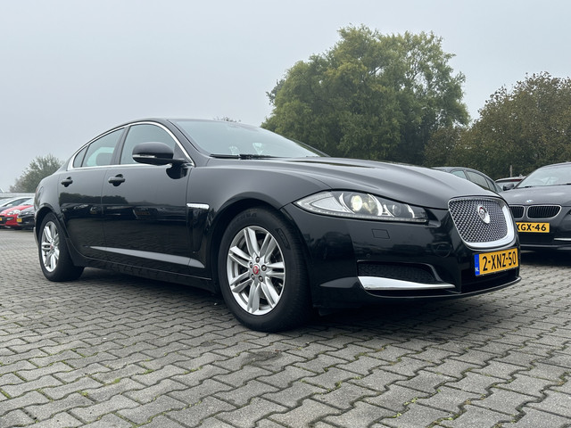 jaguar-xf-2.2d-aut.-nappa-full-leather----bi-xenon---navi-fullmap---camera---ecc---pdc---cruise---comfort-seats---17alu