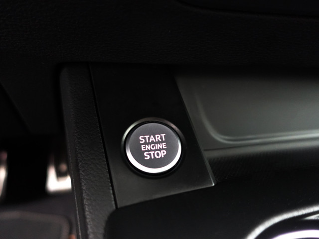 Audi A5 Coupé 40 TFSI S line Black Optic Aut- Xenon Led, Dynamic Select, Keyless, Sfeerverlichting, Navigatie, Park Assist