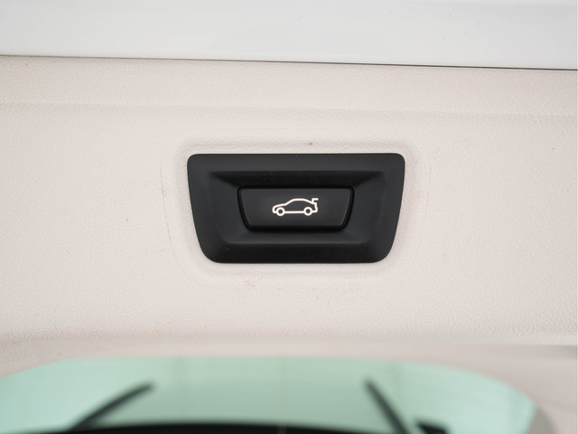 BMW 3 Serie Touring 330e Plug-In (INCL-BTW) *LUXURY-LEATHER | NAVI-FULLMAP | DIGI-COCKPIT | FULL-LED | DAB | ECC | PDC | ADAPTIVE-CRUISE |