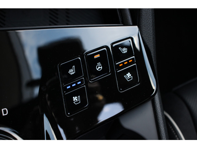 Kia Sportage 1.6 T-GDi Hybrid GT-PlusLine | DIRECT LEVERBAAR | Vol Opties! | 1650KG Trekgewicht | H K