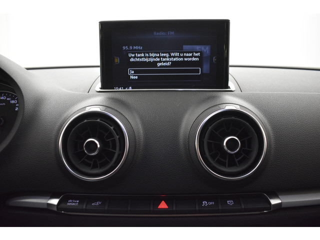 Audi A3 Sportback 1.4 e-tron PHEV Sport Cruise PDC Navi Stoelver.