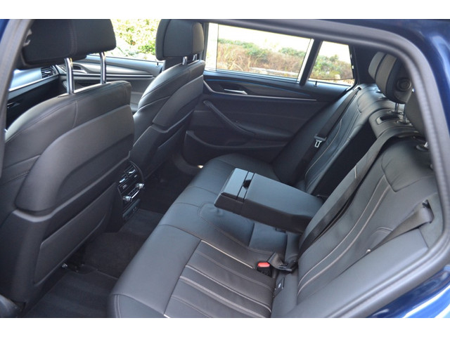 BMW 5 Serie 530e xDrive M-Sport Pano - Trekhaak - Full Option