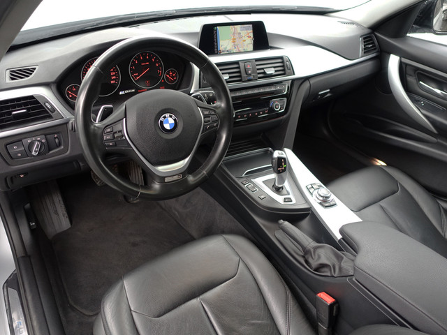 BMW 3 Serie 330e M Sport Aut- Schuifdak, Xenon Led, Park Assist, Sfeerverlichting, Leder Interieur, Navi pro