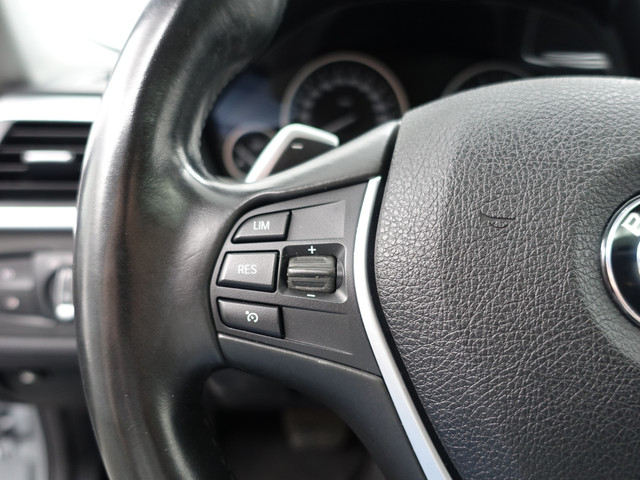 BMW 3 Serie 330e M Sport Aut- Schuifdak, Xenon Led, Park Assist, Sfeerverlichting, Leder Interieur, Navi pro