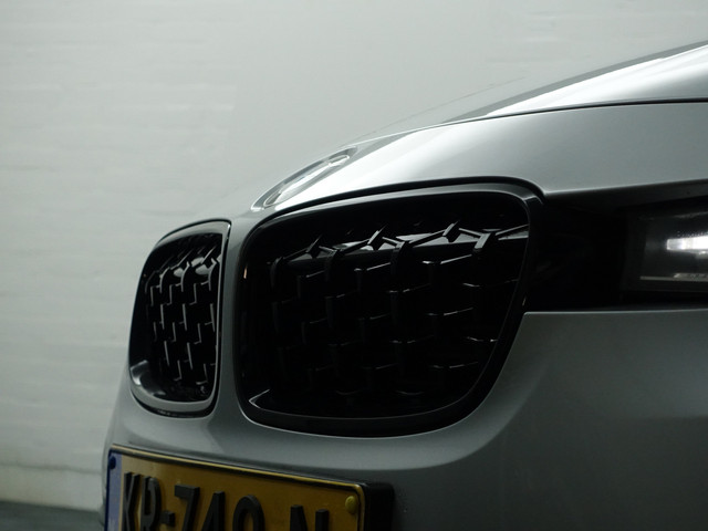 BMW 3 Serie 330e M Sport Aut- Schuifdak, Xenon Led, Park Assist, Sfeerverlichting, Leder Interieur, Navi pro