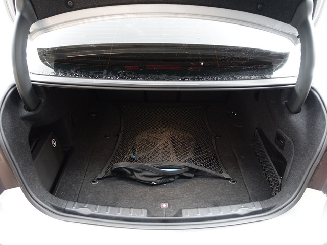 BMW 3 Serie 330e M Sport Aut- Schuifdak, Xenon Led, Park Assist, Sfeerverlichting, Leder Interieur, Navi pro