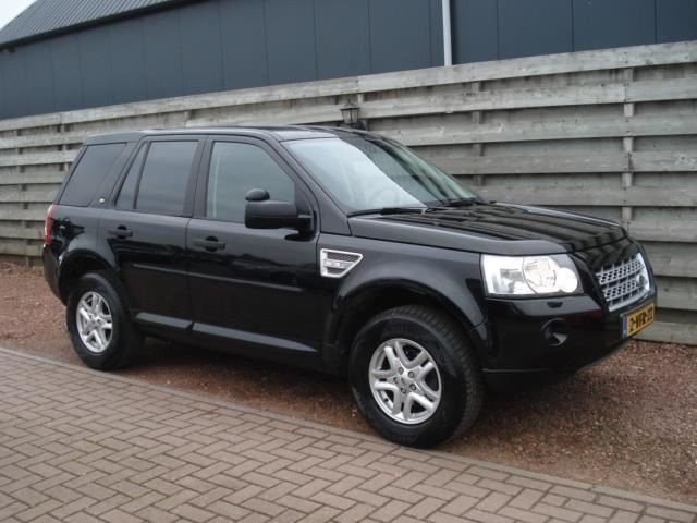 land-rover-freelander-2.2-td4e-e-van