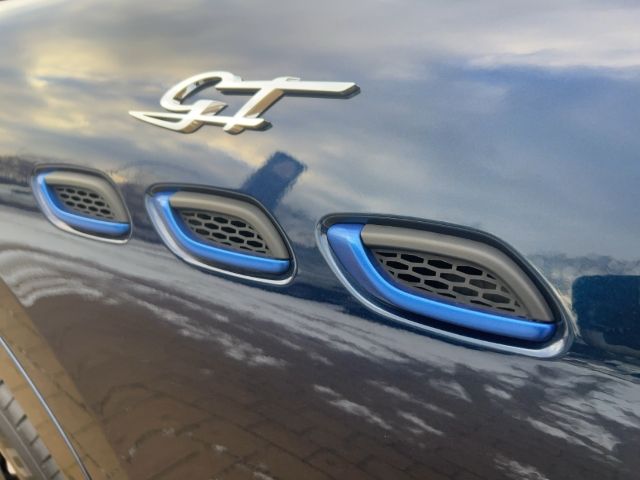 Maserati Levante 2.0 Hybrid GT 330 PK ACC Panoramadak 21 Inch Matrix LED 360 Camera Memory