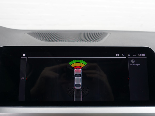 BMW 3 Serie 330e M Sport Aut- Schuifdak, Sfeerverlichting, Xenon Led, Park Assist