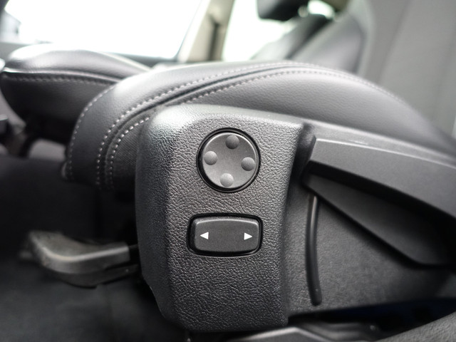 BMW 3 Serie 330e M Sport Aut- Schuifdak, Sfeerverlichting, Xenon Led, Park Assist