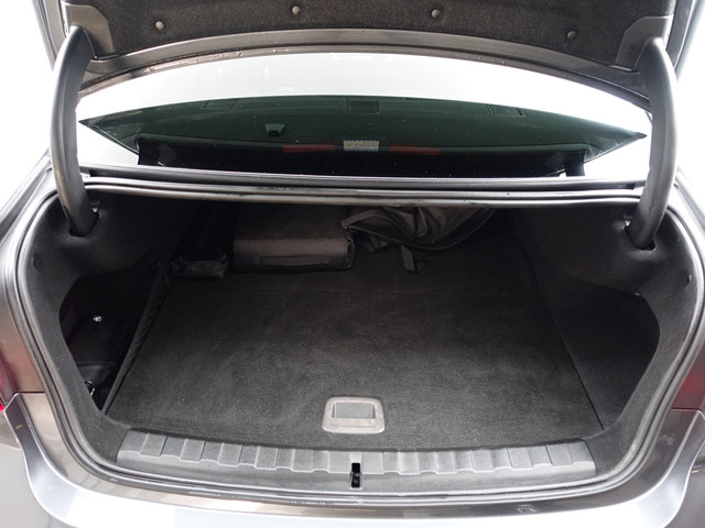 BMW 3 Serie 330e M Sport Aut- Schuifdak, Sfeerverlichting, Xenon Led, Park Assist