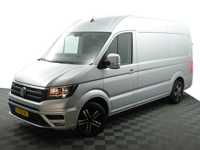 volkswagen-crafter-35-2.0-tdi-euro-6-l3h3-highline--3-pers--ada-cruise--camera--park-assist--park-pilot--carplay--comfort-interieur