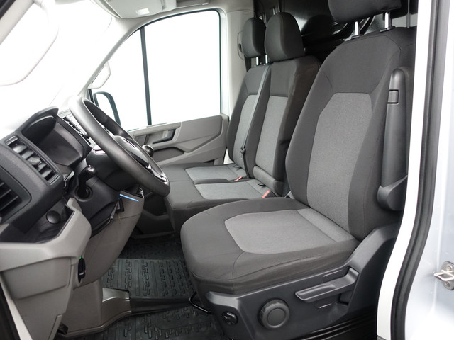 Volkswagen Crafter 35 2.0 TDI Euro 6 L3H3 Highline- 3 Pers, Ada Cruise, Camera, Park Assist, Park Pilot, Carplay, Comfort Interieur