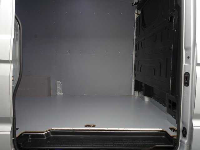 Volkswagen Crafter 35 2.0 TDI Euro 6 L3H3 Highline- 3 Pers, Ada Cruise, Camera, Park Assist, Park Pilot, Carplay, Comfort Interieur