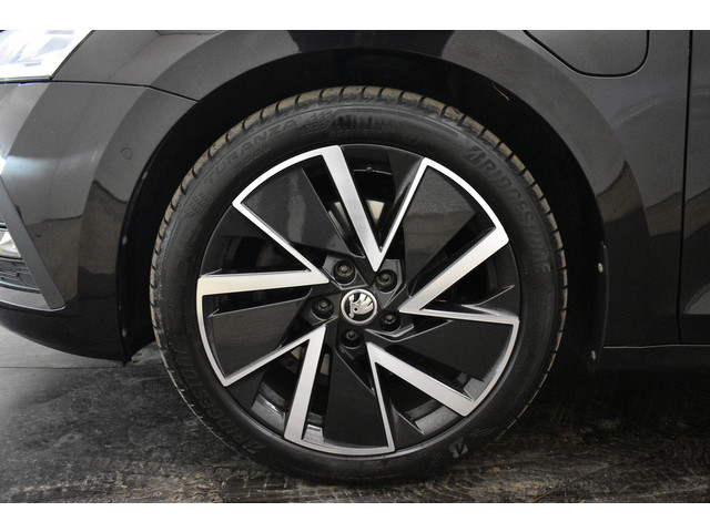 Skoda Octavia iV Sportline ZW Hemel elRS Seats Camera Virtual EL AKlep Dodeh detec