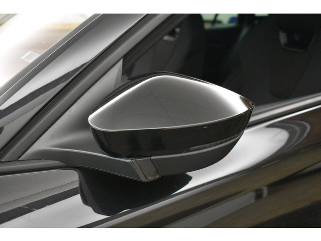 Skoda Octavia iV Sportline ZW Hemel elRS Seats Camera Virtual EL AKlep Dodeh detec