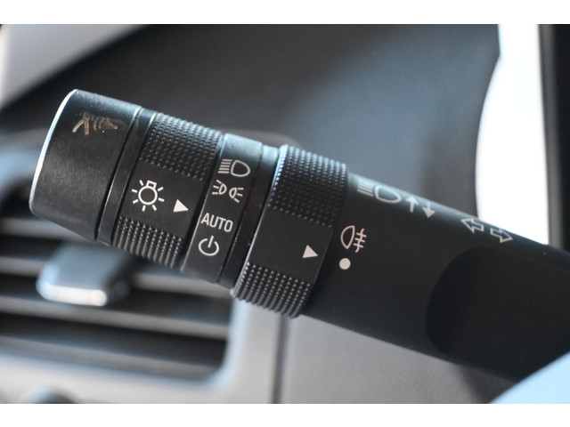 Chevrolet Volt 1.4 LTZ Navigatie Airco Cruise control PDC Lederen Stoelverwarming Inruil Mogelijk!