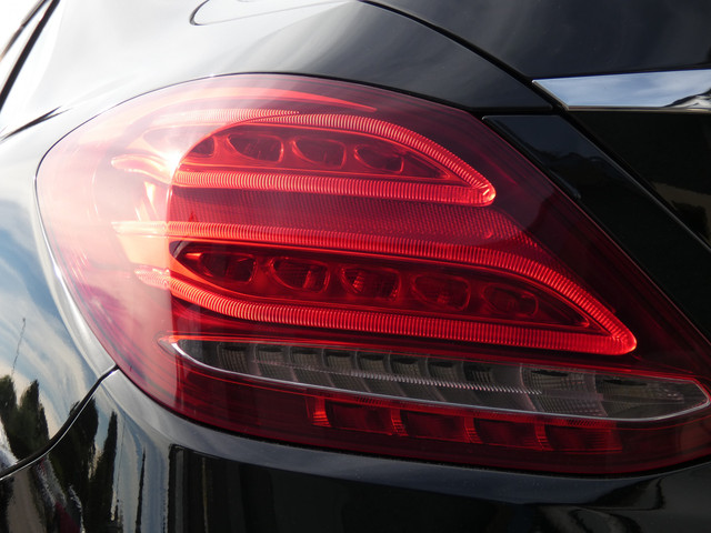 Mercedes-Benz C-Klasse 350 e Lease Edition Leder | Sportstoelen | Navigatie | Elektrische achterklep