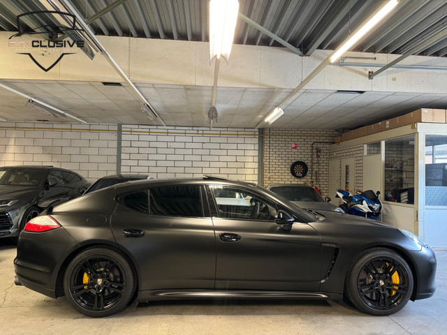 Porsche Panamera 4.8 Turbo S Ceramic Burmester Chrono 551PK Alcantara