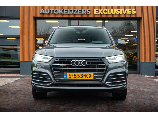 Audi Q5 55 TFSI e quattro Competition Panoramadak Leer 20LM