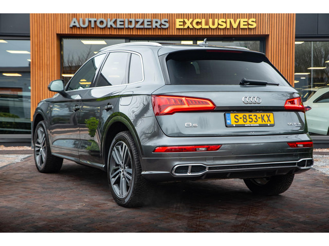 Audi Q5 55 TFSI e quattro Competition Panoramadak Leer 20LM