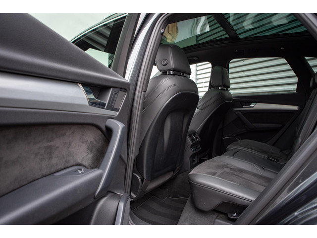 Audi Q5 55 TFSI e quattro Competition Panoramadak Leer 20LM