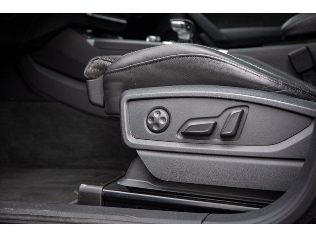 Audi Q5 55 TFSI e quattro Competition Panoramadak Leer 20LM