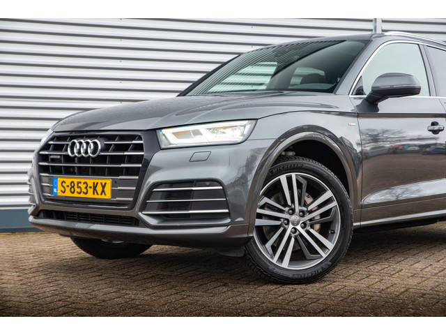 Audi Q5 55 TFSI e quattro Competition Panoramadak Leer 20LM