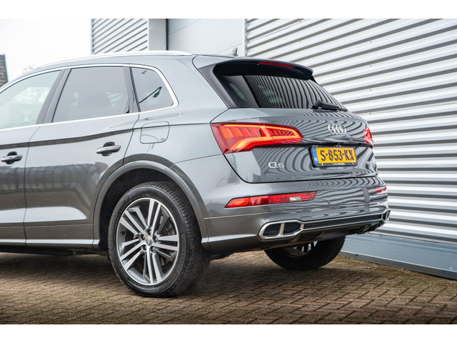Audi Q5 55 TFSI e quattro Competition Panoramadak Leer 20LM