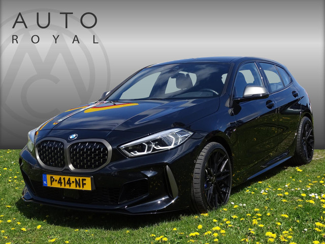 bmw-1-serie-m135i-xdrive-m-aerodynamica-306-pk---keyless-entry-go--adaptief-led--navigatie--grootlicht-assistent--head-up-display-dode-hoek-