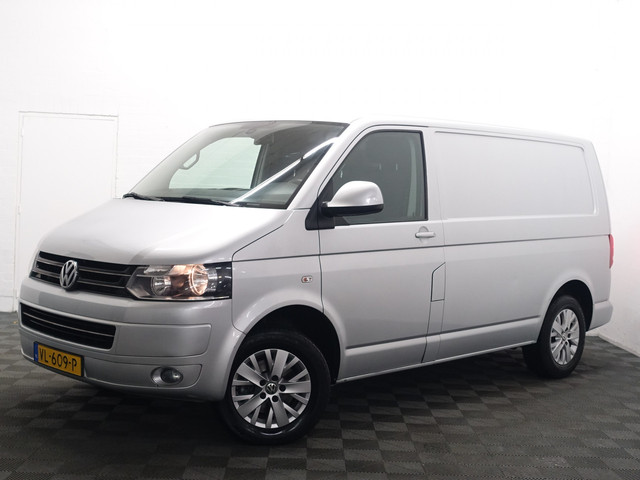 volkswagen-transporter-2.0-tdi-l1-highline--3-pers--park-assist--cruise--clima--trekhaak